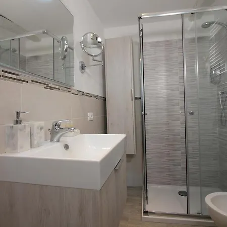 Costa Biennale Apartment *